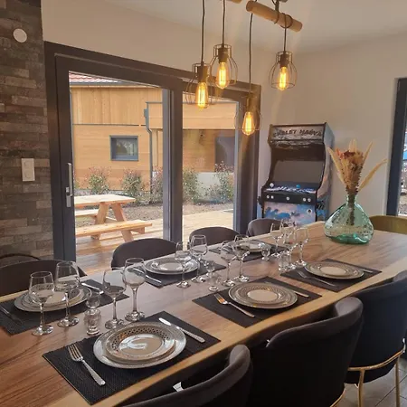 Le Chalet De Maeva 10 Pers, Jacuzzi And Terrace Horská chata