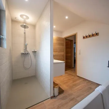 Le Chalet De Maeva * 10 Pers * Jacuzzi *